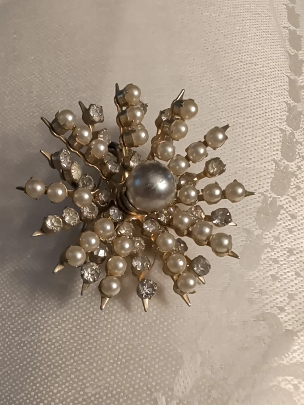 Coro Vintage Signed Brooch Faux Pearls rhinestone diamonds, atomic sun burst